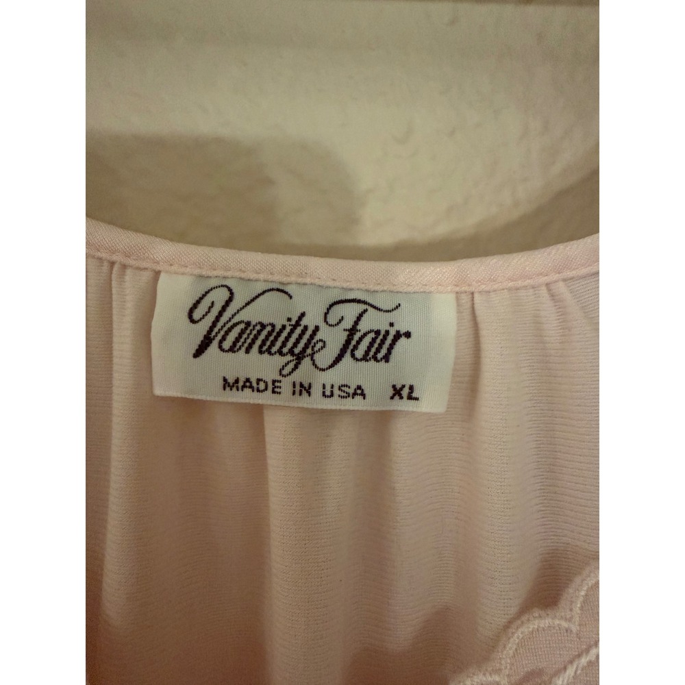 Vanity Fair Vintage Pink Nightgown Floral Embroidered Lace Maxi Sleepwear XL USA - Picture 2 of 8